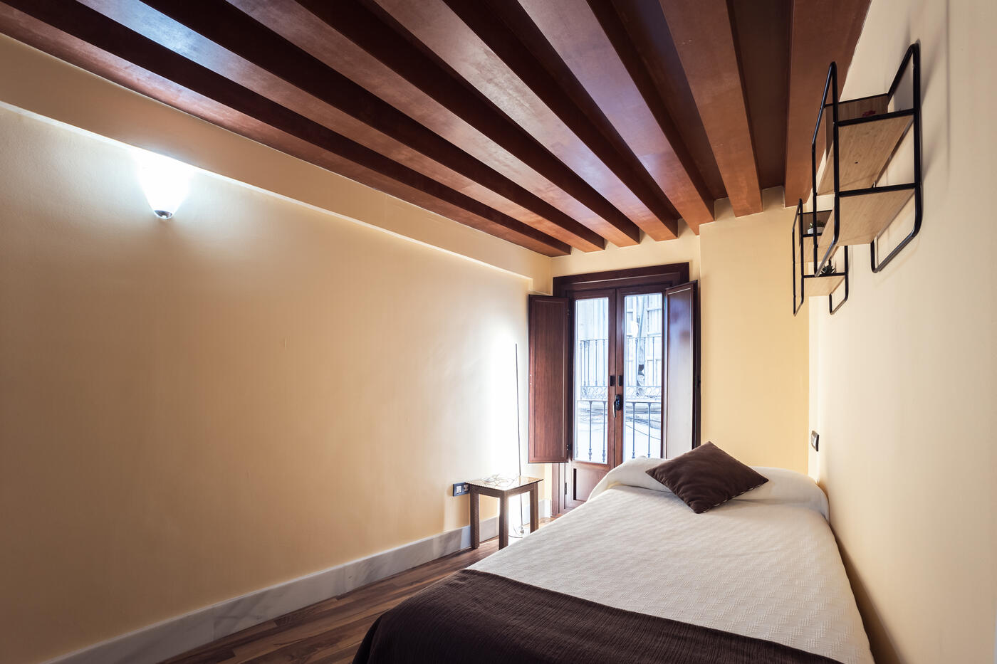 Hermosa 7, apartamento turístico en el centro de Granada (10/21)
